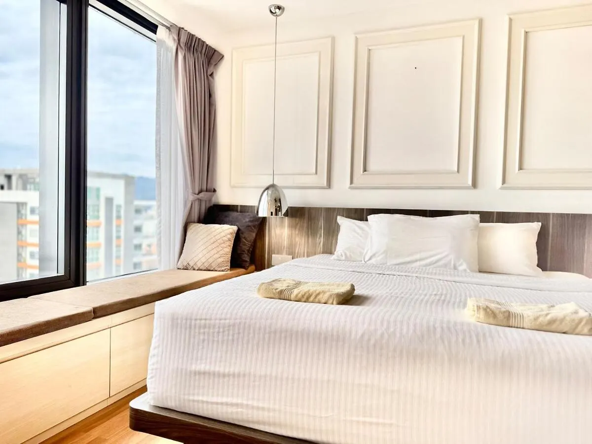 Tropicana 218 Macalister #Luxuryfrenchvintage #Infinitypool #Studio2Pax #Quality Well Maintained #Private Host George Town
